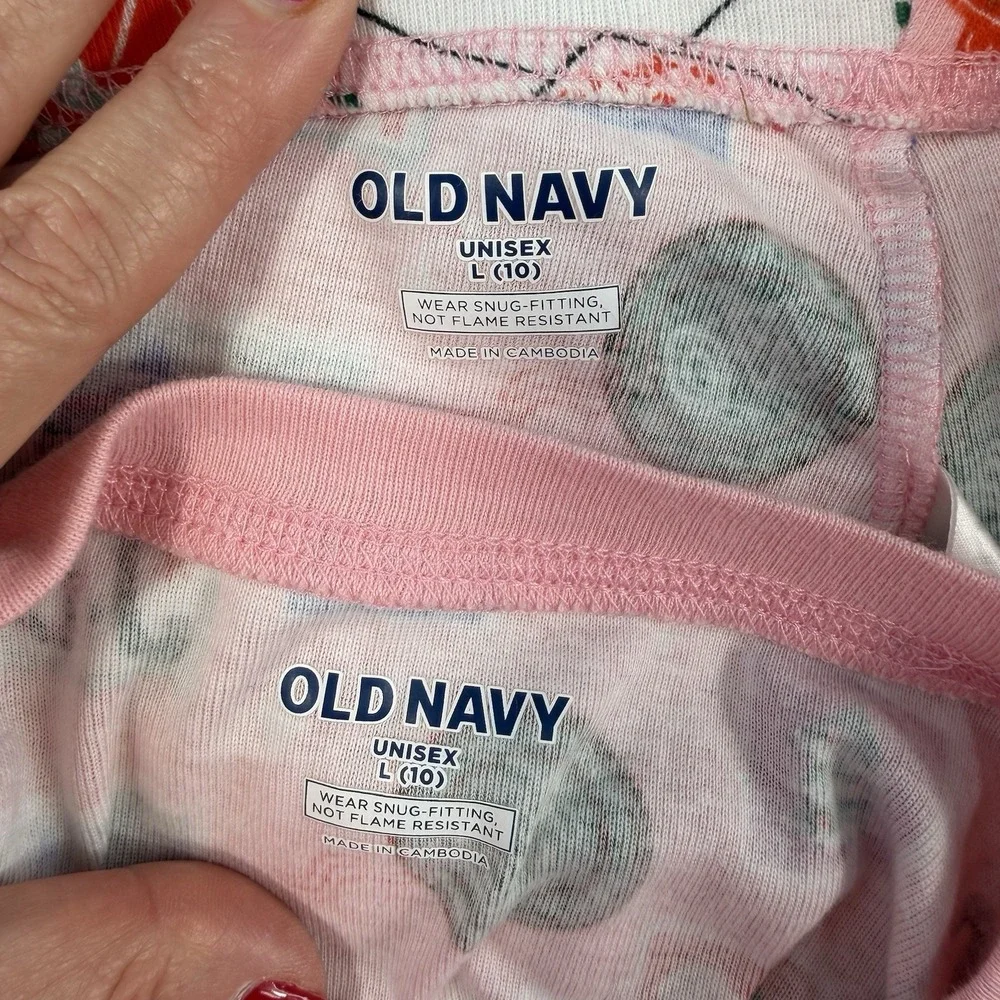 Old Navy Kids L‎ 10 Pajamas Set 2 Piece Holiday Christmas Pink Matching Snug-Fit
